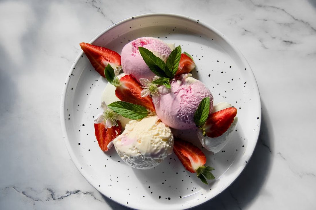 strawberry ice cream with strawberries 